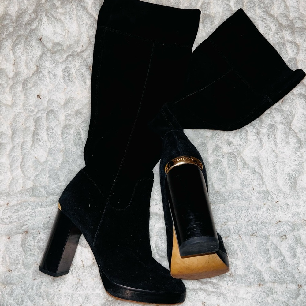 Knee High Heal Boots